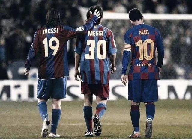 梅西球迷吹响梅吹,一个梅西球迷一个c罗球迷