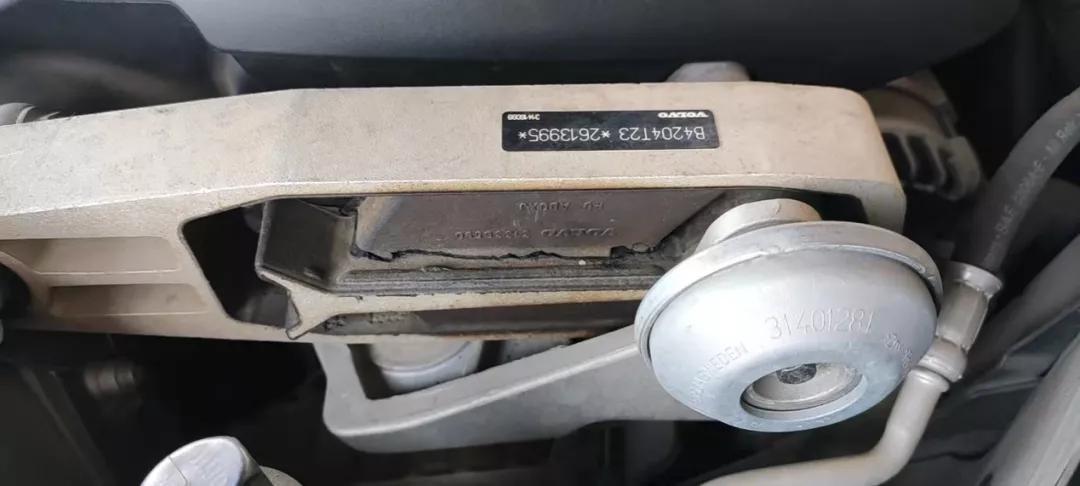 沃尔沃v90cc2022款试驾评测,沃尔沃v90和v90cc对比试驾