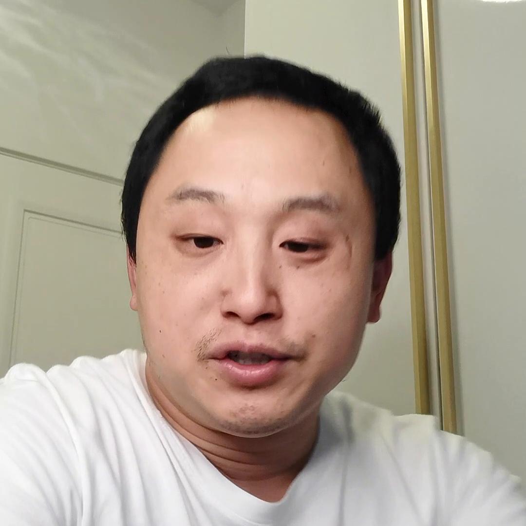 闲聊赚佣金真的假的,闲聊里面卖的东西正规吗