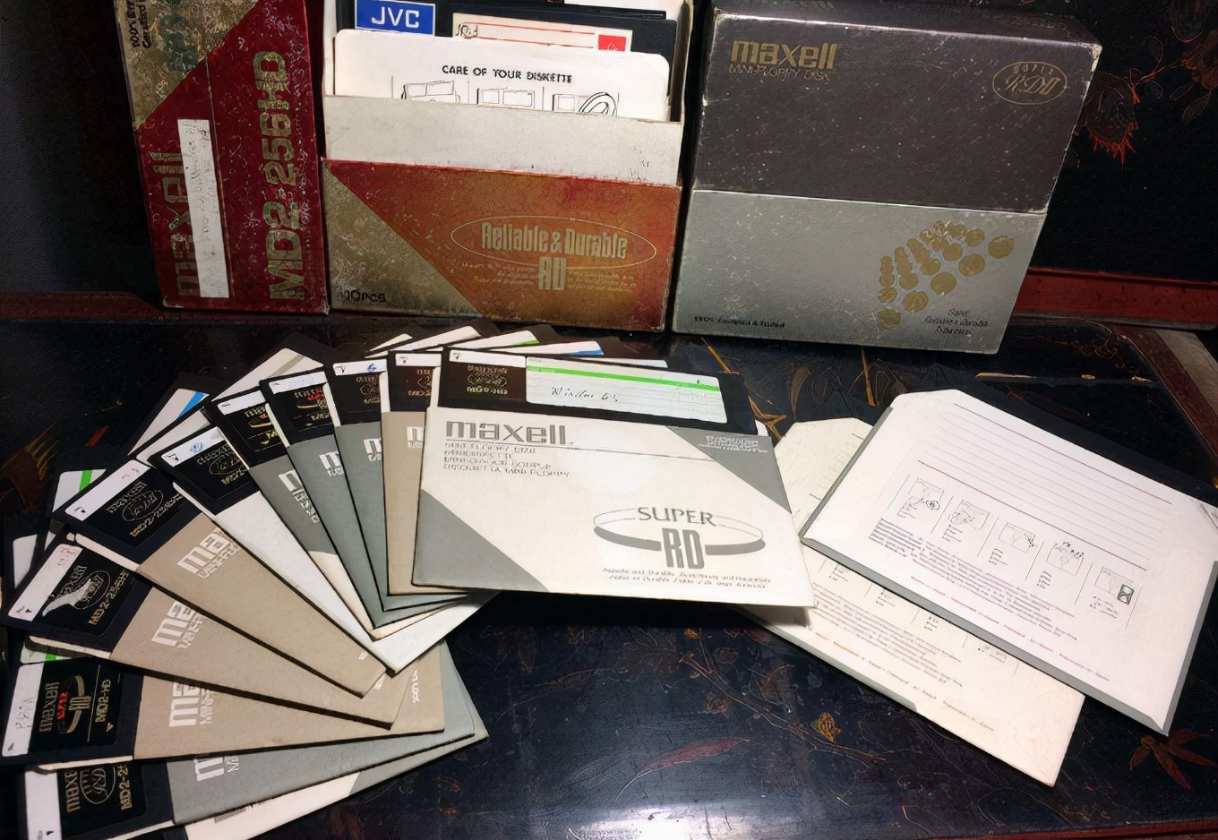 日本与中国相对比哪个更安全稳定,日本安全技术