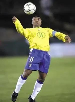 足坛现役世界第一梅西,2020世界第一身价运动员梅西