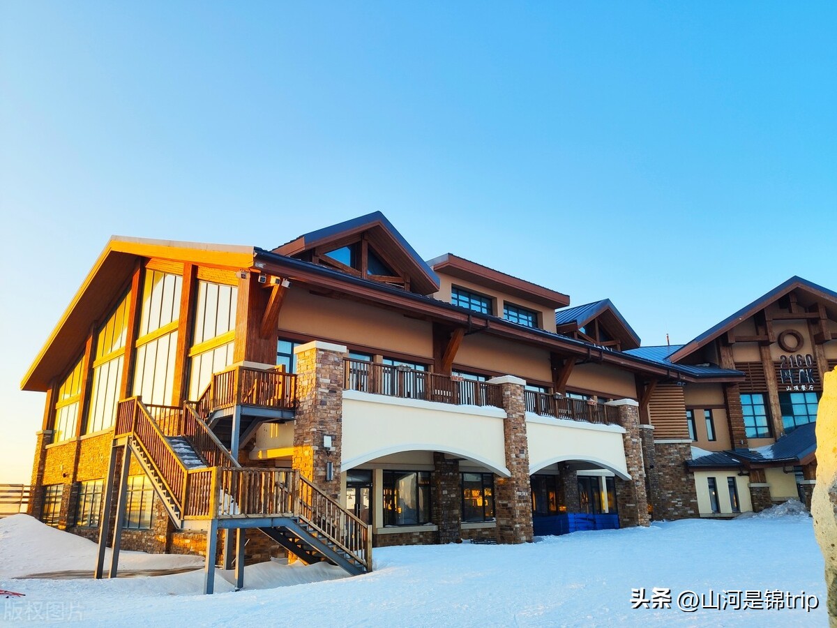 国内最值得去的六大滑雪场推荐,国内必去十大滑雪场滑雪场地