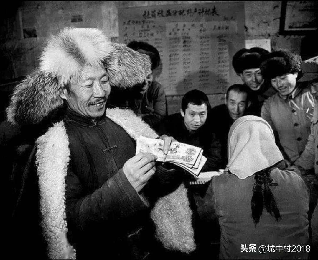 靠勤劳就能致富农民都成富翁了,如果勤劳能致富农民早就发财了