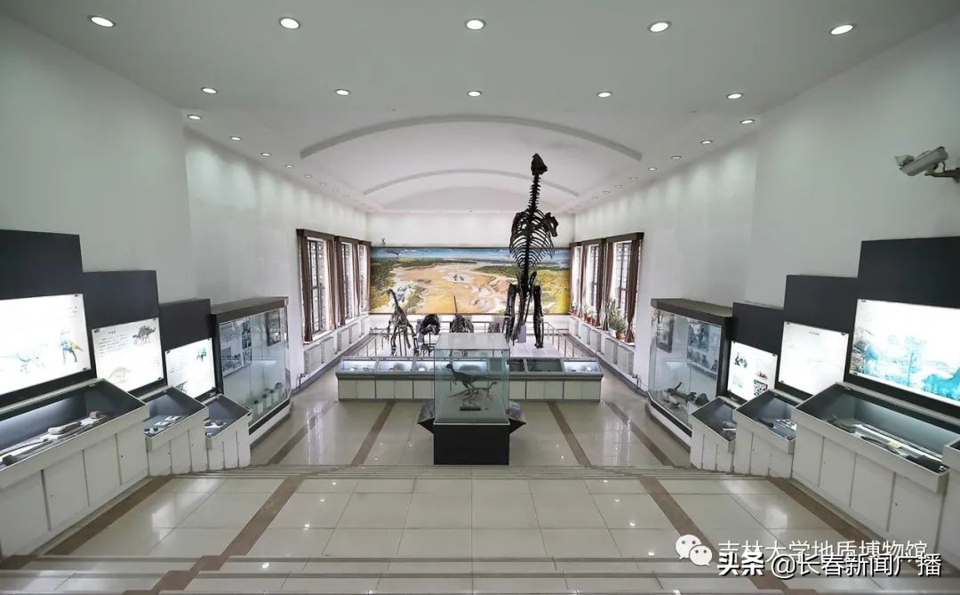 看过人世间你就会明白,看过人世间就懂得人情世故