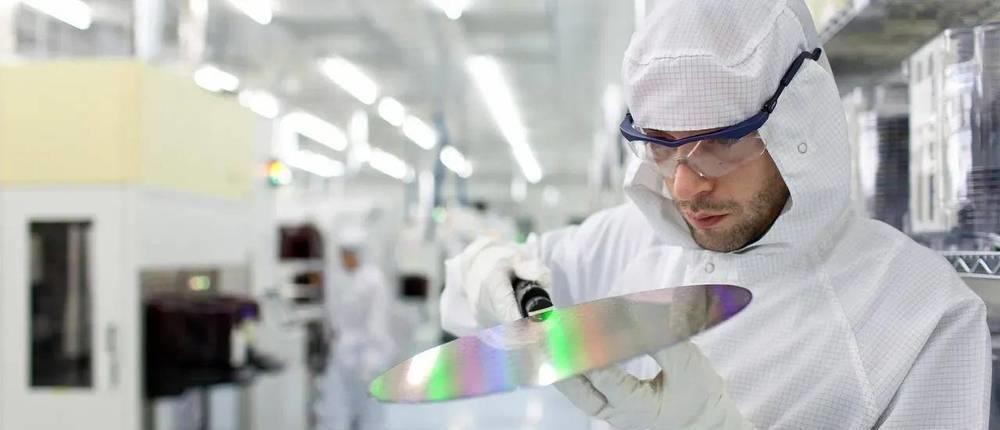 荷兰光刻机巨头谈中国光刻机,荷兰向中国出售光刻机最新消息