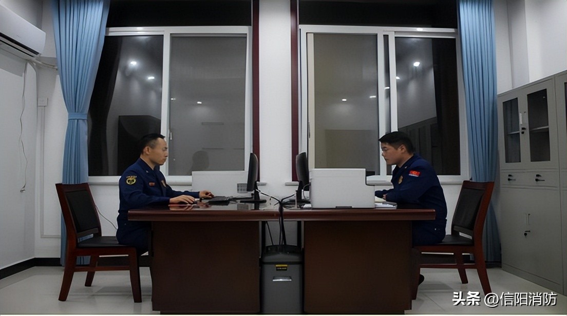 消防十二时辰丨记录蓝朋友的一天记录每时每刻的满分生活