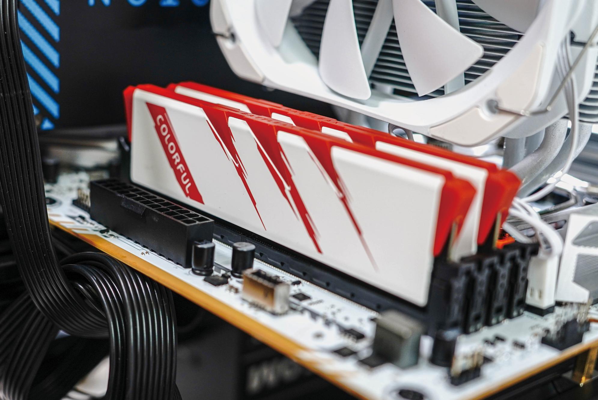 锁电压之后的AMD是否值得入手丨七彩虹CVNB650D5巡洋舰首发评测