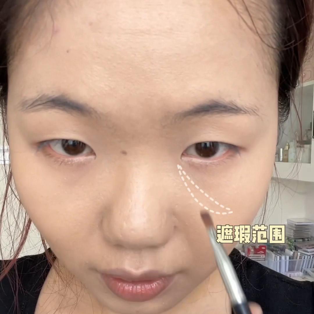 单眼皮五官扁平妆容淡妆,单眼皮小眼睛妆容日常淡妆