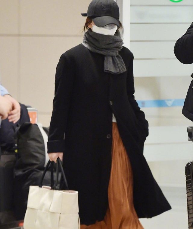 宋慧乔真是小个子女生穿搭楷模,小个子宋慧乔穿搭风衣