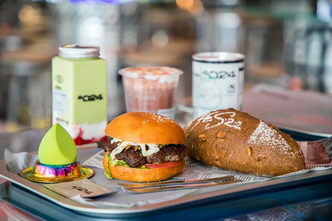 三里屯过往网红,网红烂大街三里屯