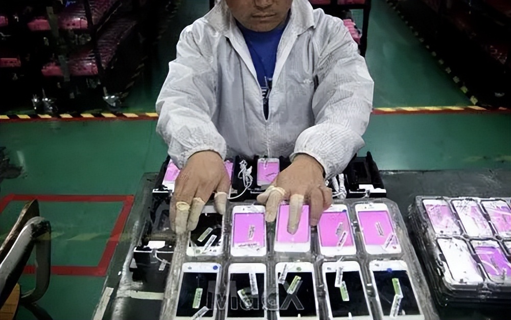 富士康搬离郑州还会搬回来吗,富士康现在正从郑州撤出吗