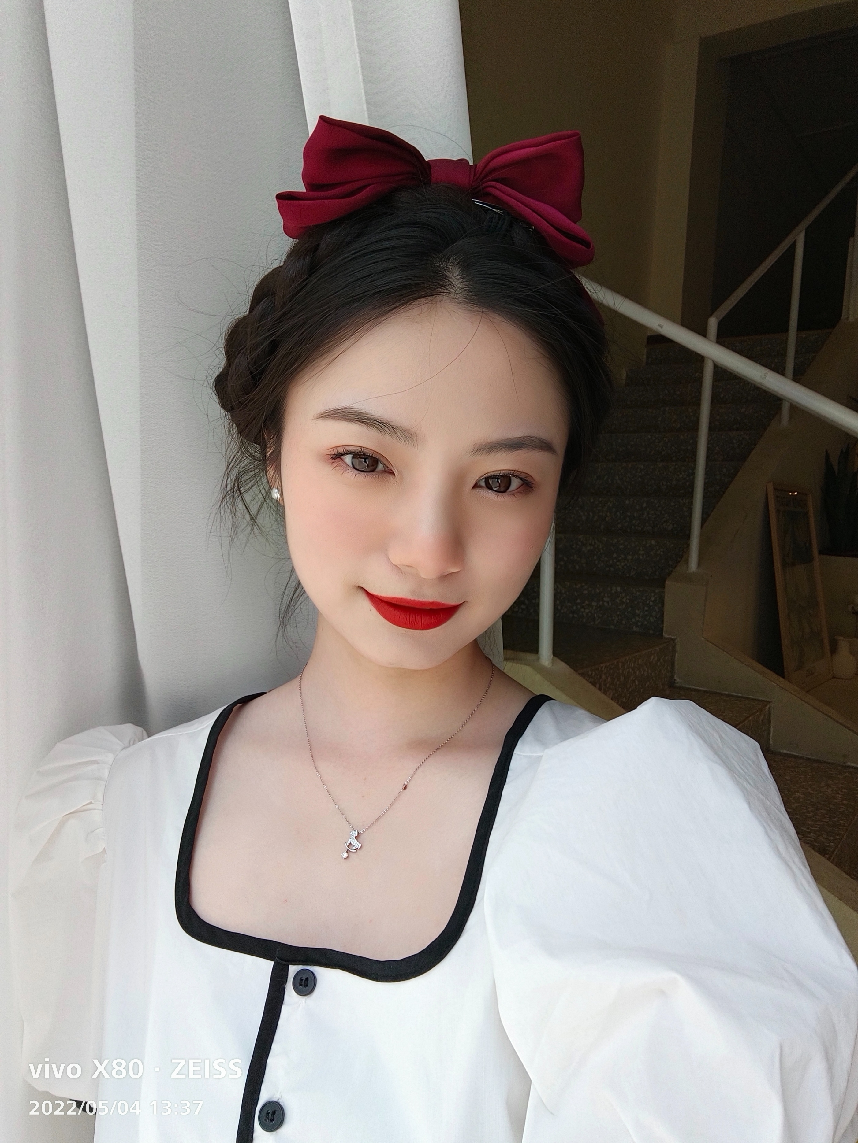 vivox80pro天玑9000吃鸡画质,vivox80pro旅程版抗摔测试