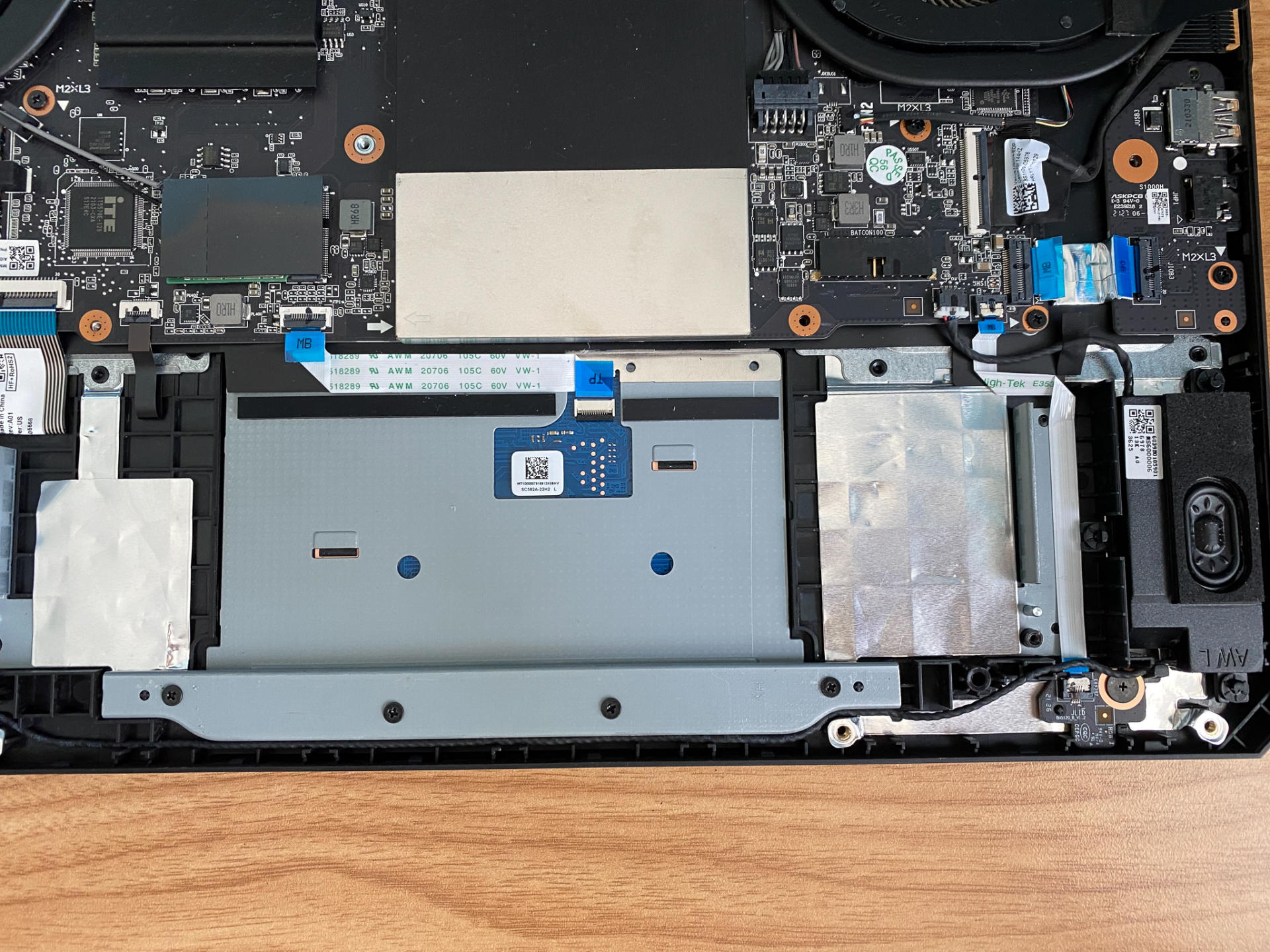 笔记本电脑内存硬盘更换升级,笔记本固态硬盘升级详细教程