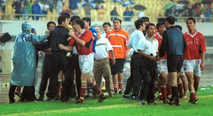 2020足坛奇葩事件,足坛奇葩事完整视频