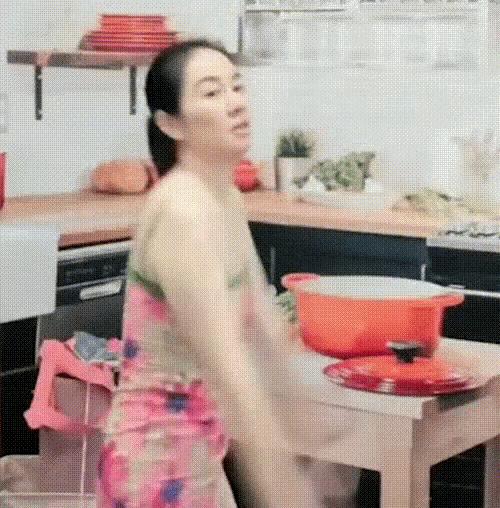 叶璇穿背心直播,叶璇直播穿背心