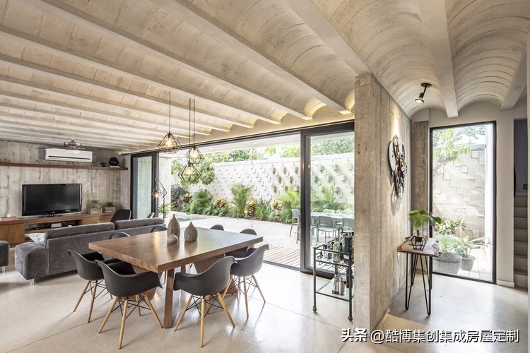 两坡脊屋顶别墅,luxuryvilla湖景6居泳池别墅