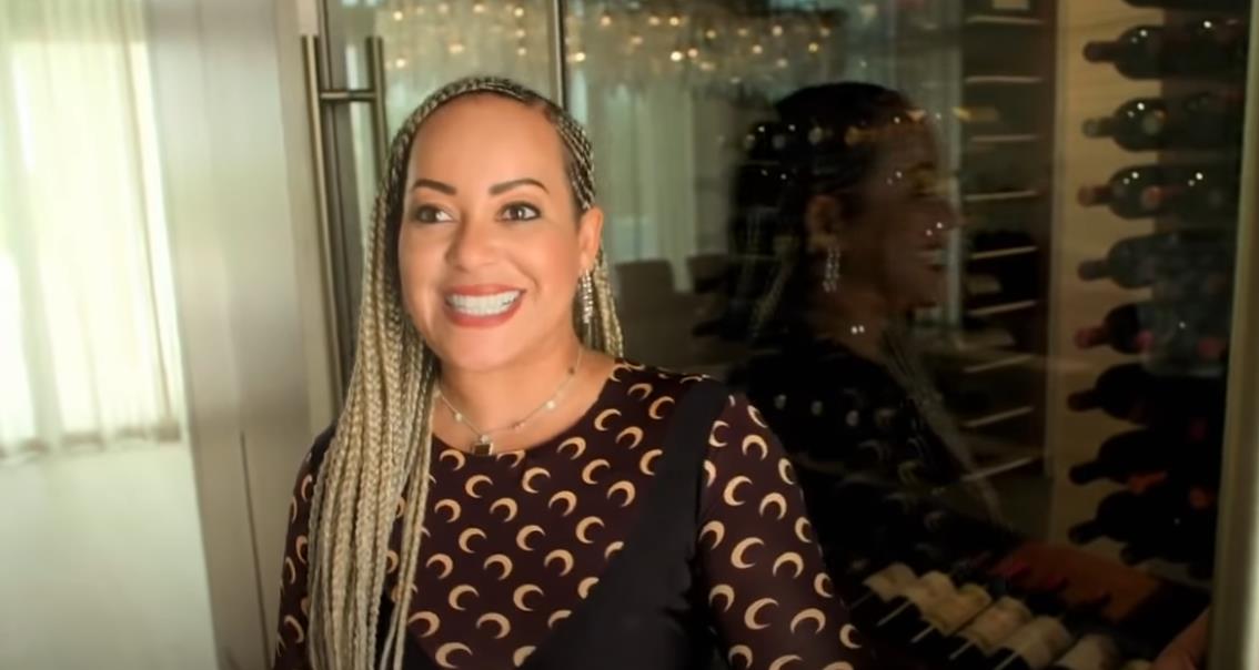 200万买辆车，6000万买块车牌！壕无人性的迪拜又让大开眼界了