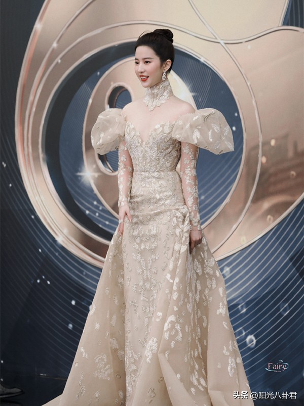 李宇春古装和姚晨对戏,李宇春香奈儿周迅姚晨