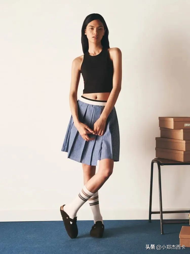 优衣库联名款开箱,优衣库村上春树联名款挪威的森林