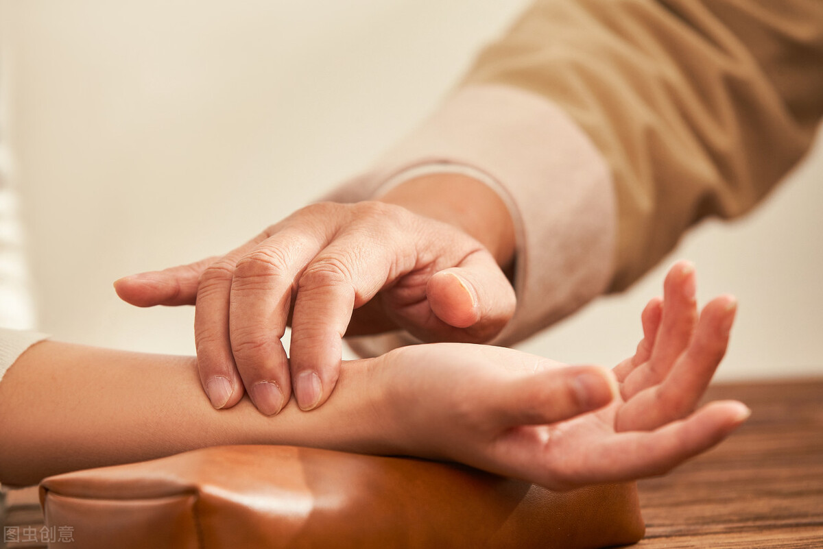 高血压老中医看病有用吗,名老中医治疗高血压伴心慌