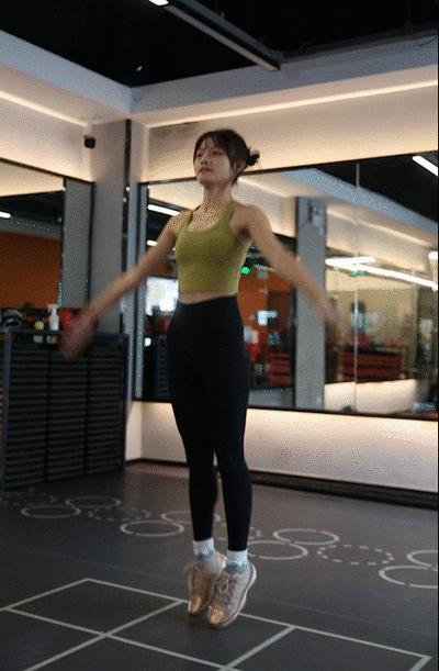 正确的减肚子运动,减肚子运动操10分钟完整版开合跳