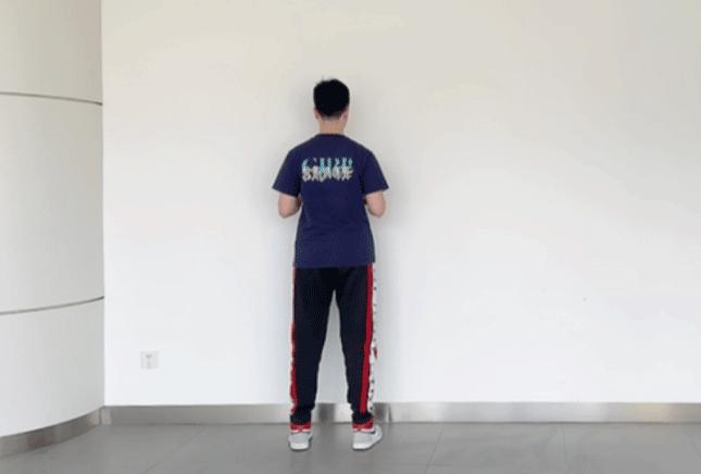 老人防摔倒最全攻略非常值得收藏,老人摔倒时正确的保护姿势