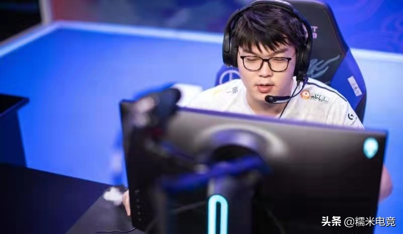 lol全华班在s赛战胜过lck吗,blg多少钱拿下uzi