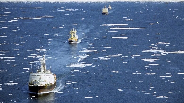 俄罗斯油轮最新报道,中国和俄罗斯的油轮