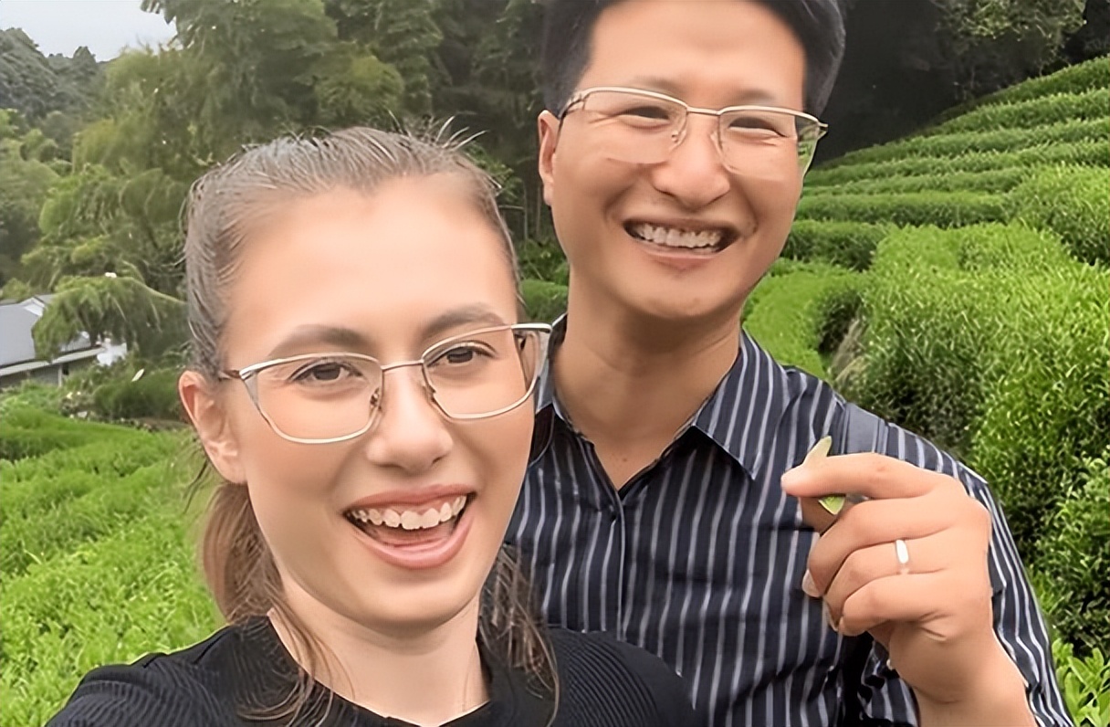 乌克兰丈母娘来到中国被震撼,小伙带乌克兰妻子和丈母娘回中国