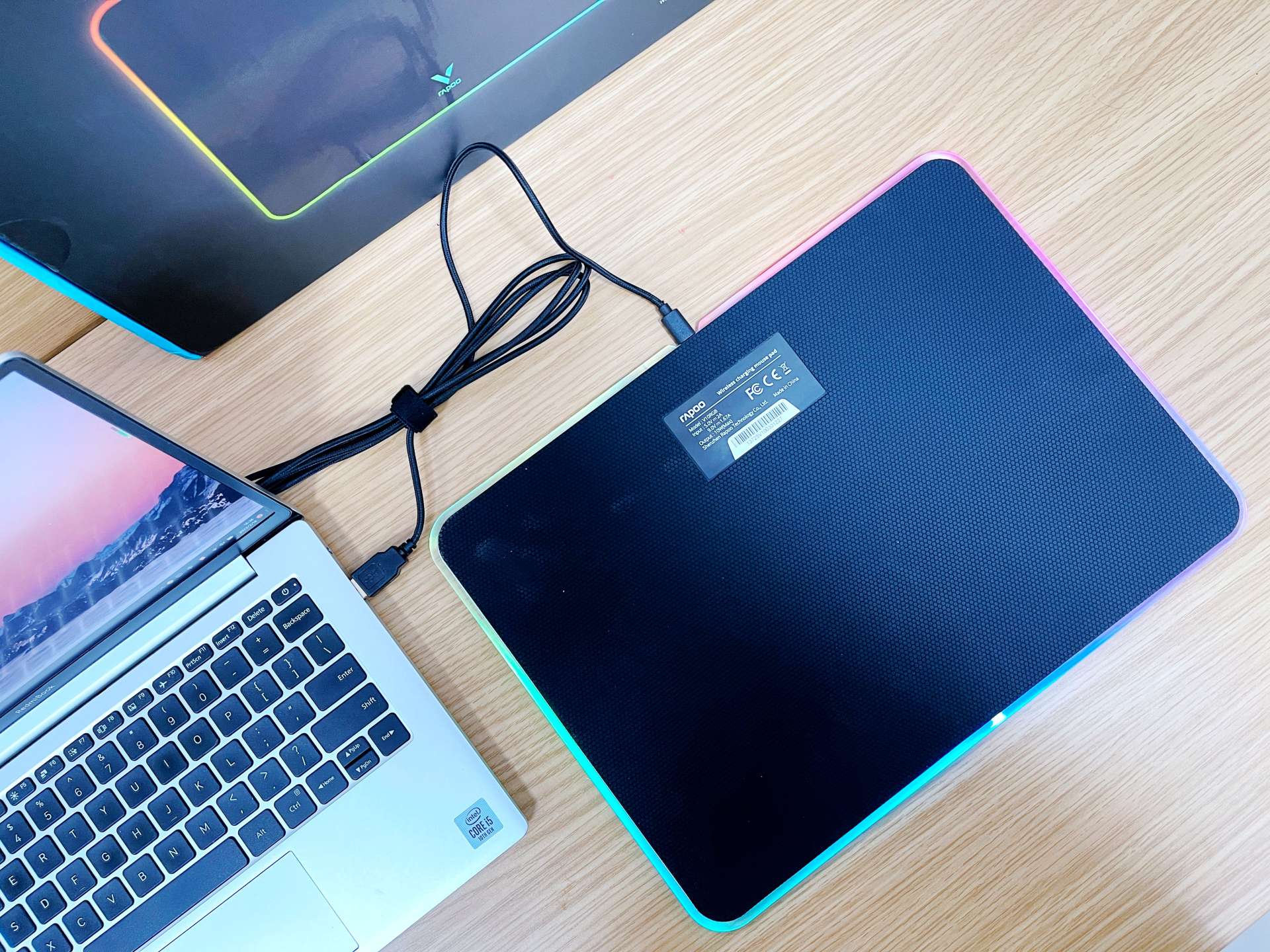 雷柏v1游戏鼠标好用吗,雷柏v10s鼠标垫