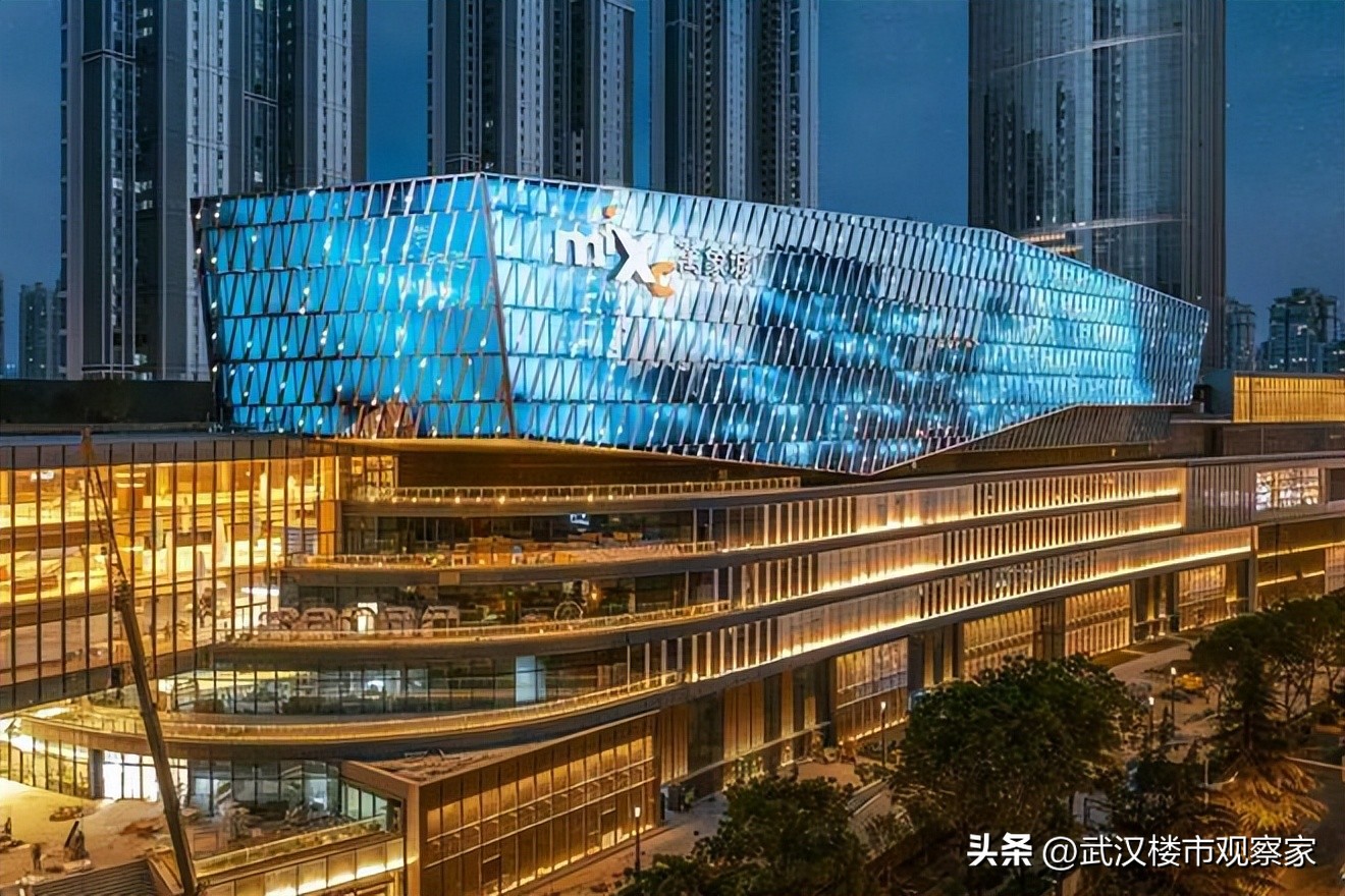 家乐福二七店闭店视频,光谷家乐福闭店现在由谁入驻