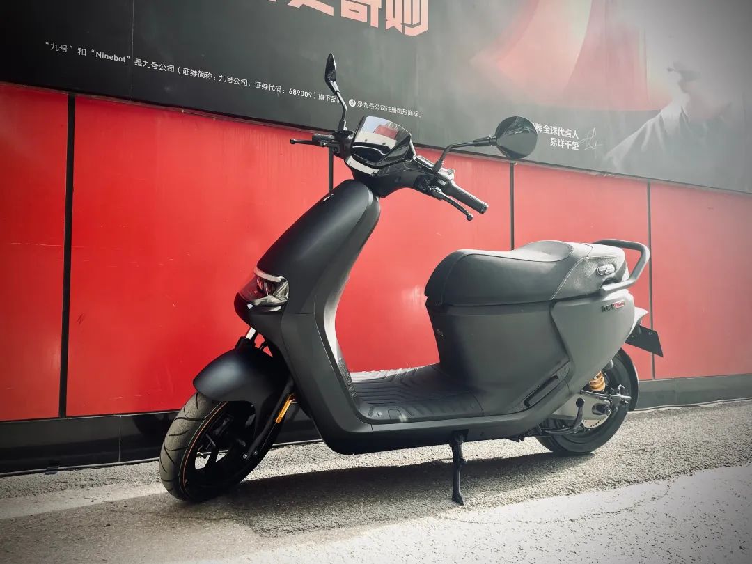 电摩e300p发布,九号电动摩托e300p