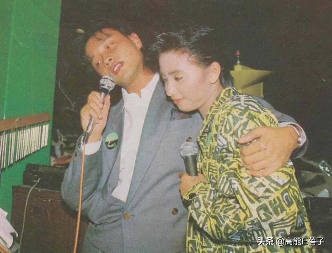 香港两大家族联姻,香港两大豪门