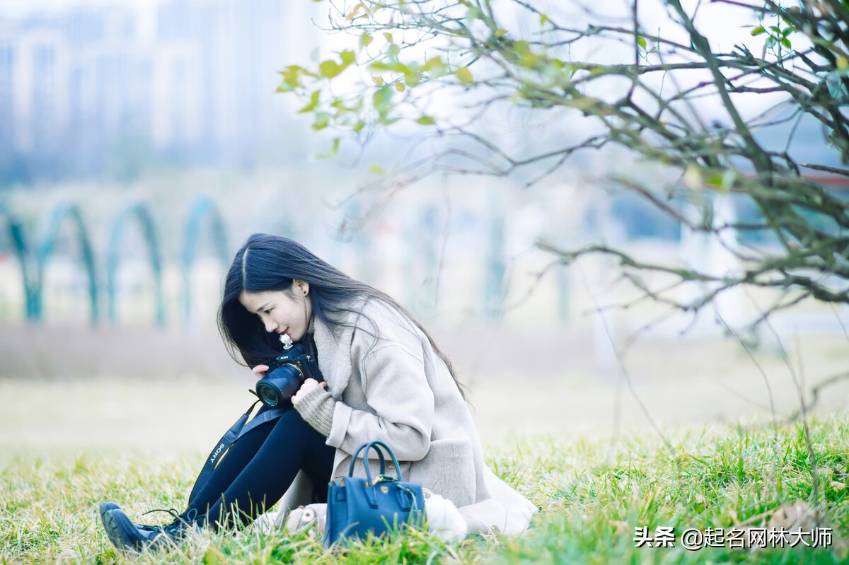 唐诗宋词唯美名字,唐诗宋词中美丽的女孩子名字