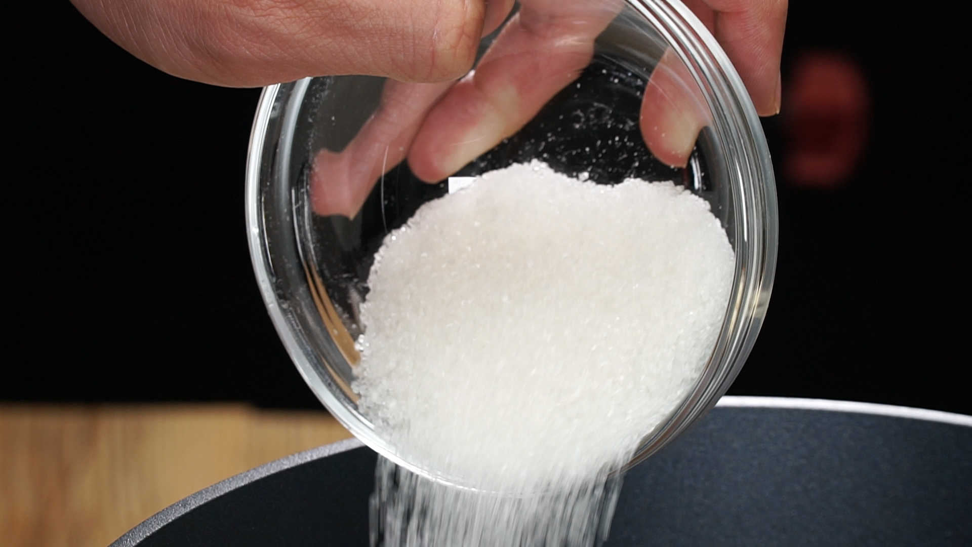 白糖、冰糖和红糖,吃不对容易得“肠螨病”,你家“存”对了吗?