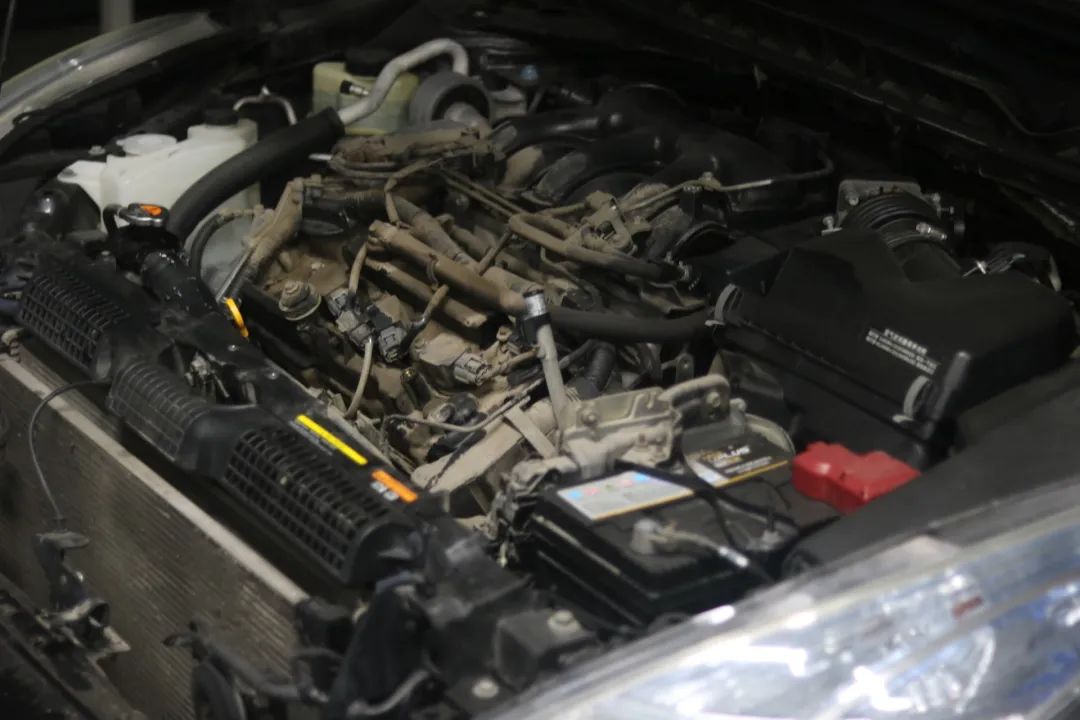 09天籁全车翻新整改多少钱,日产天籁自己撞烂了维修多少钱