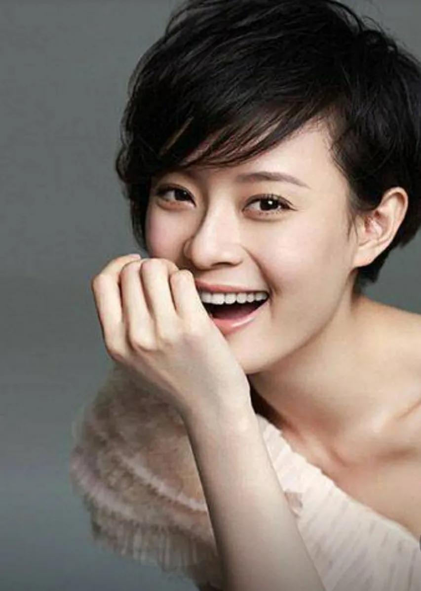 盘点那些一眼让你惊艳的短发美女,难得一见的超高颜值的短发美女