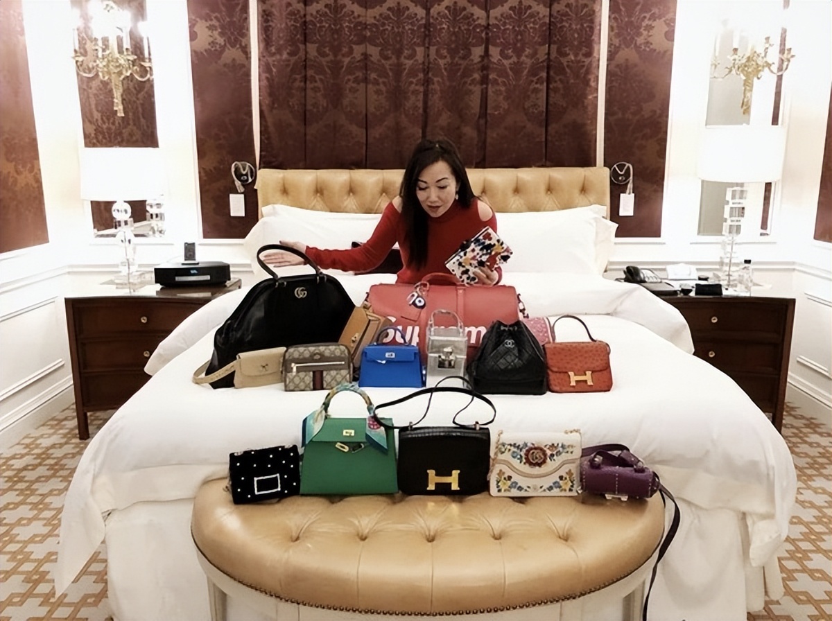 名牌包包发霉清洗方法妙招,包包发霉了如何处理