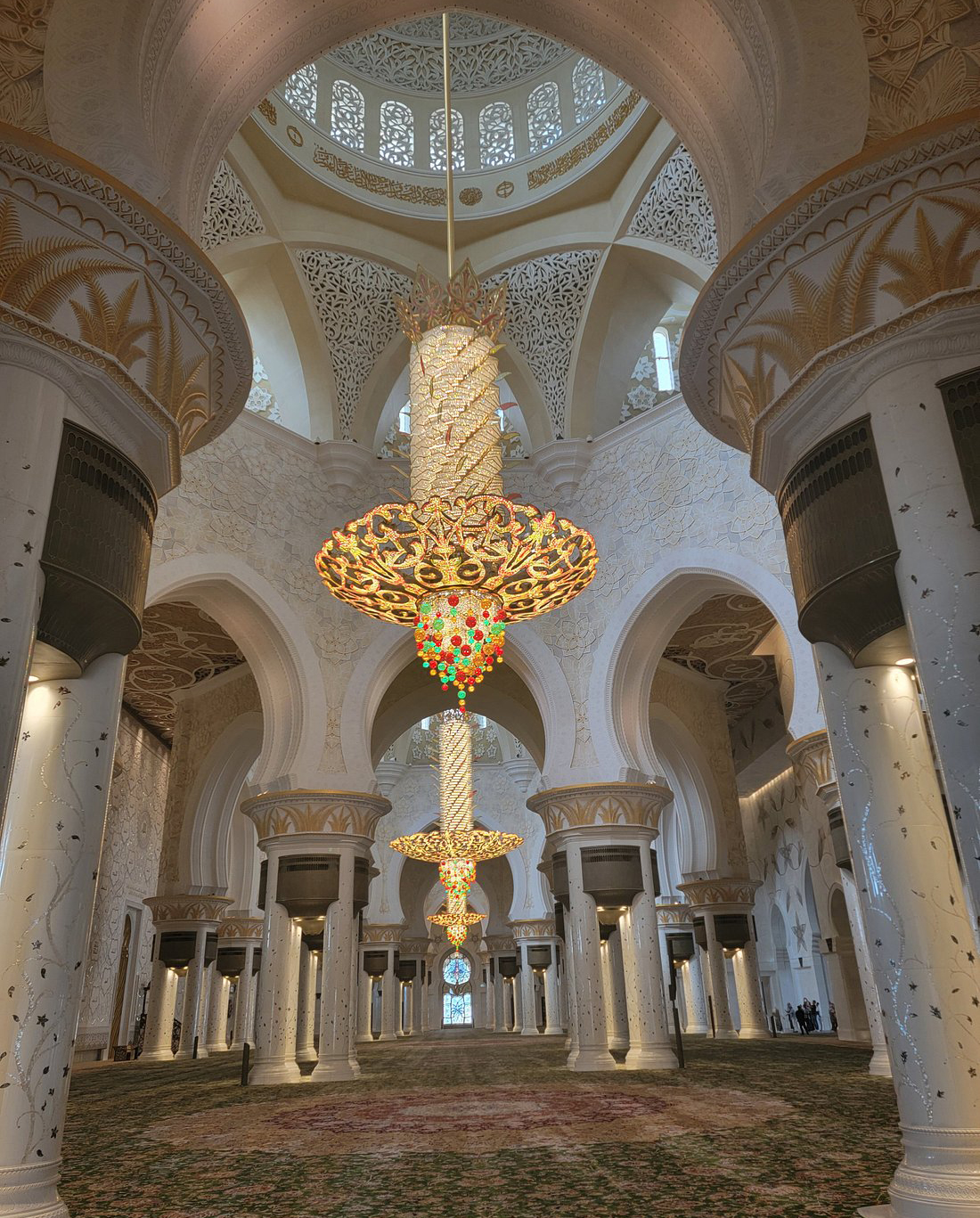 阿布扎比有哪几个酋长,阿布扎比哪个国家厉害