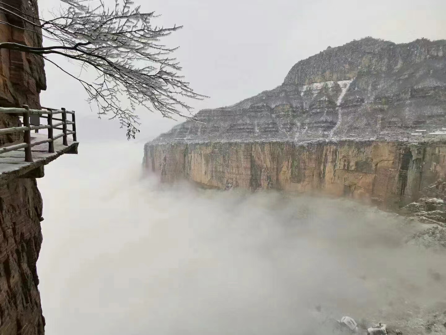 红岩绝壁大峡谷攻略,红岩绝壁太行大峡谷