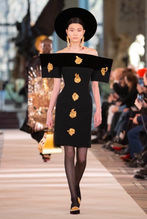 香奈儿衣品,艾玛罗伯茨香奈儿衣品