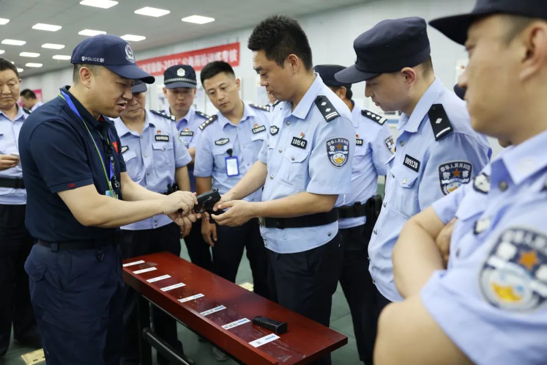 济南公安市中分局：强警砺剑为警务实战“添翼”赋能