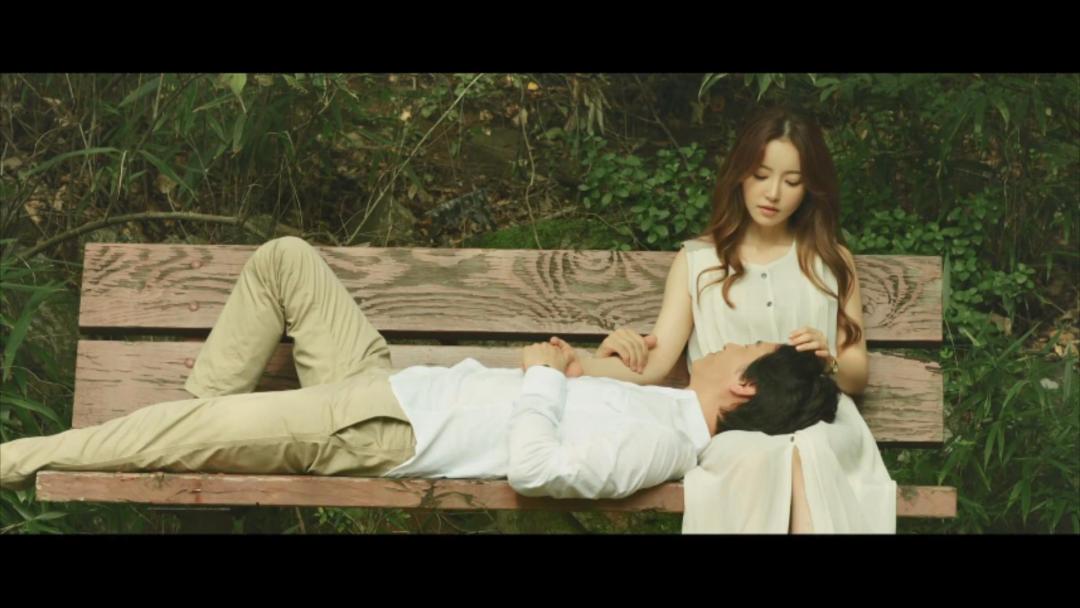 大部分的婚外情无非是寂寞的相遇,婚外的情最好的做法是放下