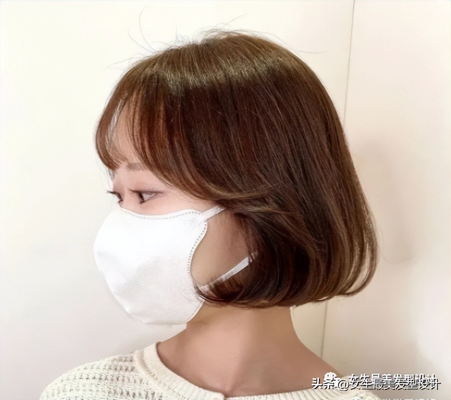 烫短发内扣的步骤,烫外翻内扣卷发教程短发