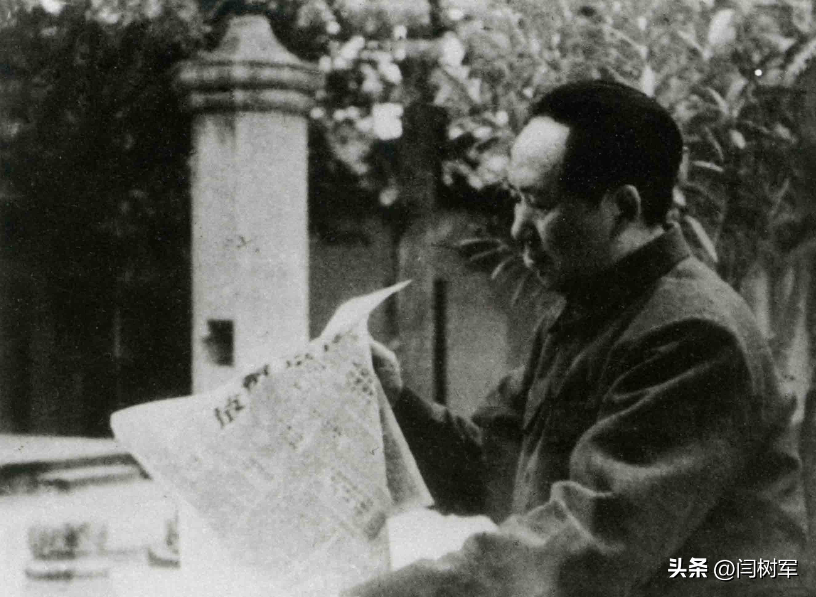 “饭做熟了”的暗语，电传北平香山；毛主席：与《南京解放》同框