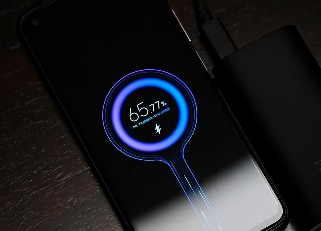 超级快充对普通手机电池有影响吗,超级快充对手机电池有什么影响