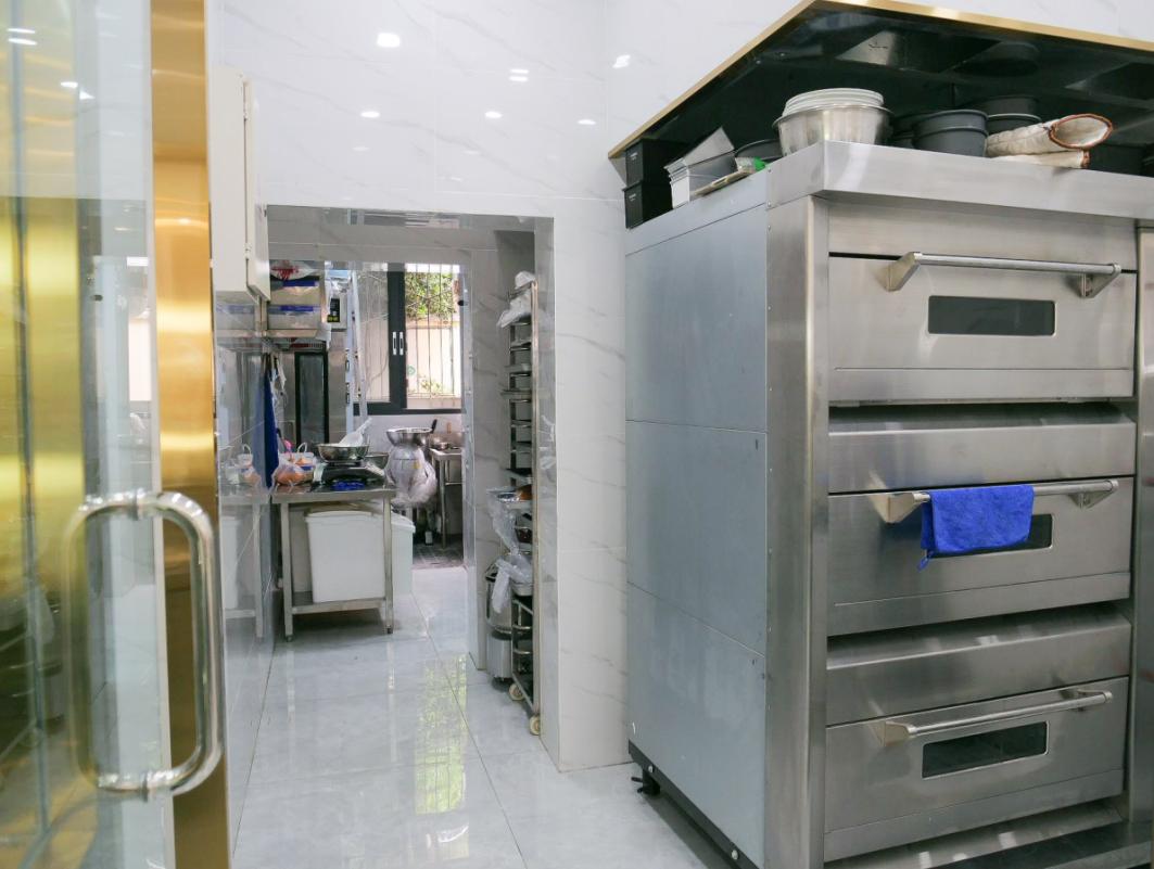 创业小夫妻实体生意,创业夫妻的苦尽甘来