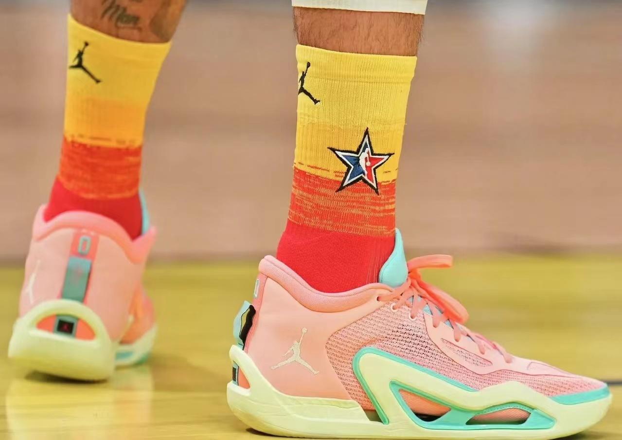 nike和adidas代言,2024nba全明星阿迪