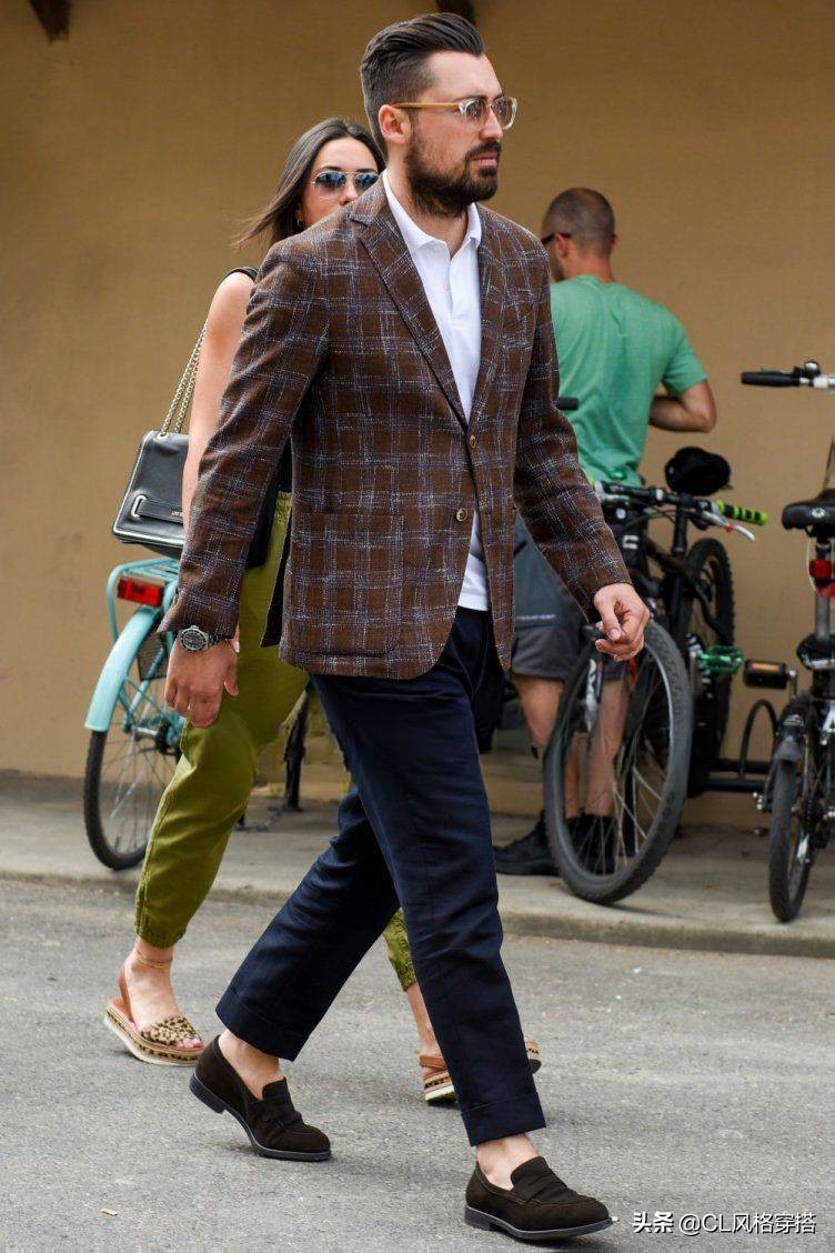 最近年轻人很火的夹克穿搭,最近很火的夹克装