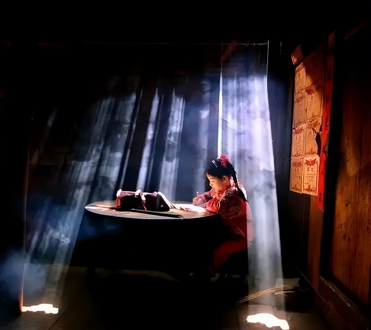 梦境深处,梦境中的老房子